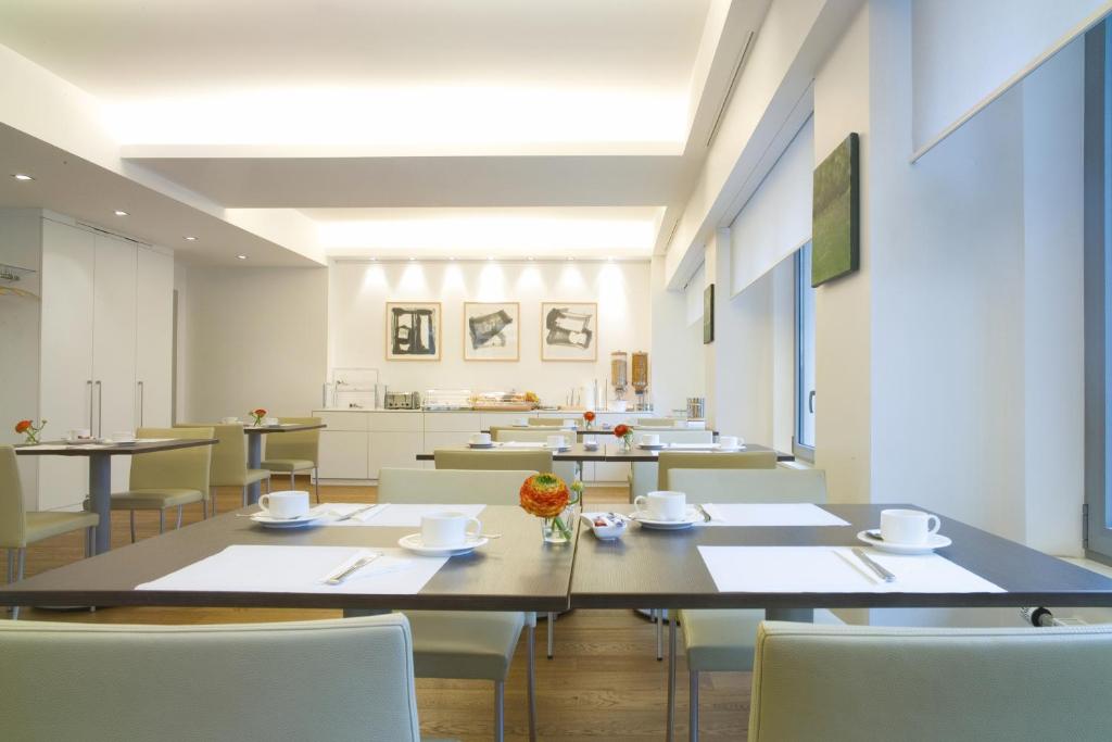 Contemporary art inside Hotel Simoncini